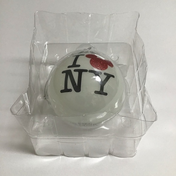 NEW Disney Store Authentic I LOVE NEW YORK Glass Christmas Ornament Mickey Ears - Picture 13 of 16
